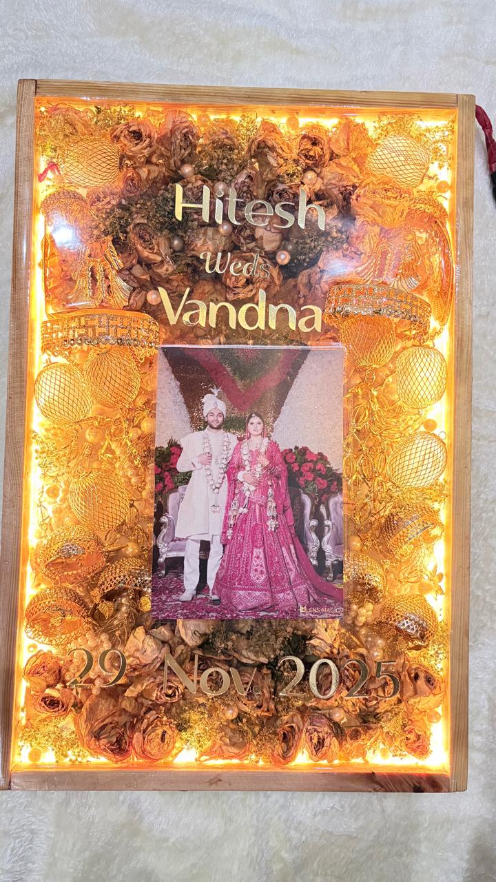 Customized Photo Frames